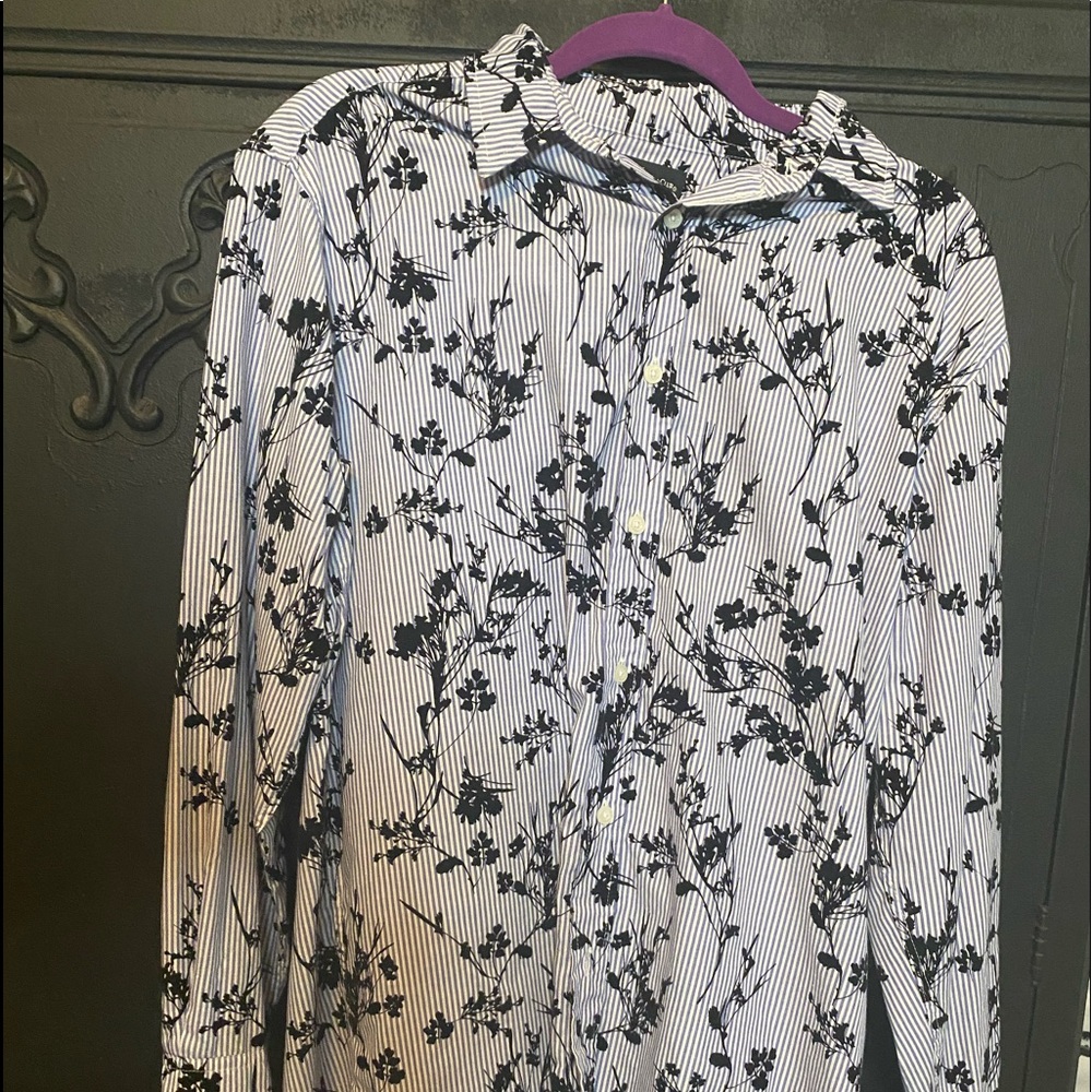 men’s button down shirt